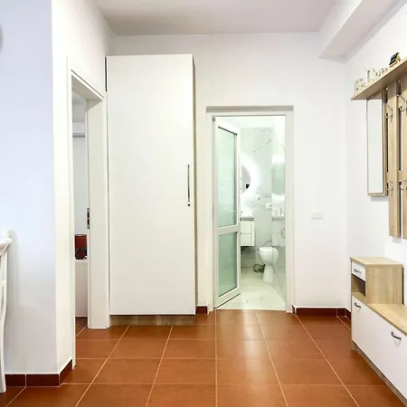 Apartment Seashell *