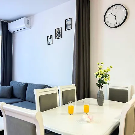 Apartment Seashell Golem (Tirana)