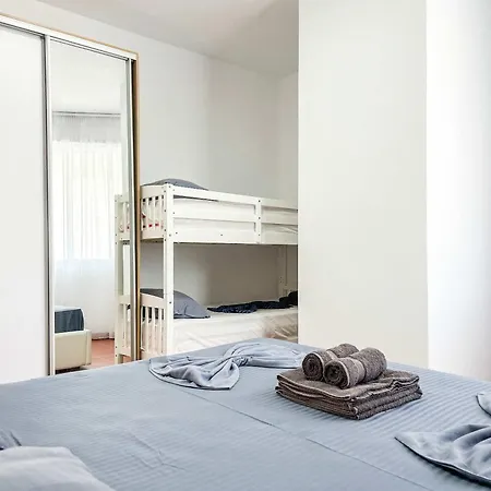 Apartment Seashell *